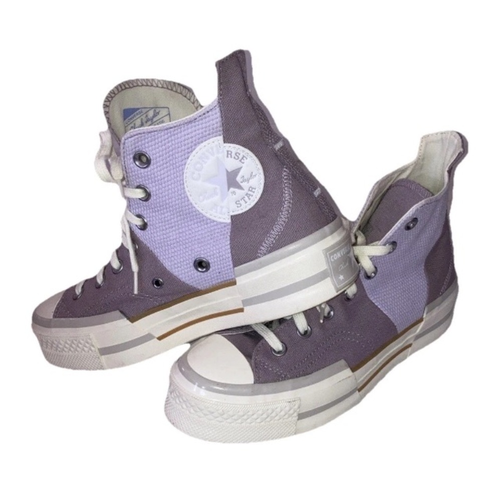 Chuck Taylor Converse sz Wo’s 8.5 
Men's 6.5 Euro 39.5 high top shoes lavender